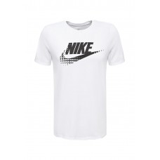 Футболка M NSW TEE TB SEASONAL FTRA Nike Футболка M NSW TEE TB SEASONAL FTRA Nike